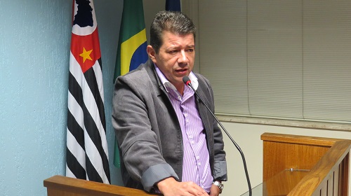 vereador-Clodoaldo-tribuna