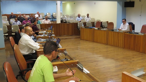 reunião com taxistas - regulamentação UBER 1