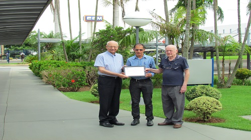 Garotinho-Lojas-Cem-2-site