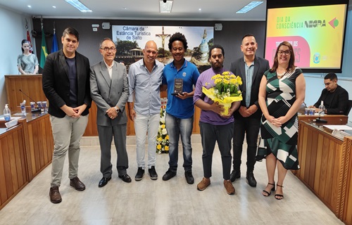 3. filhos da homenageada katia