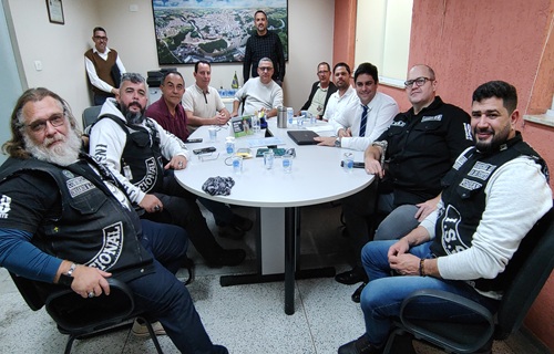 reuniao vereadores e motoclube 1