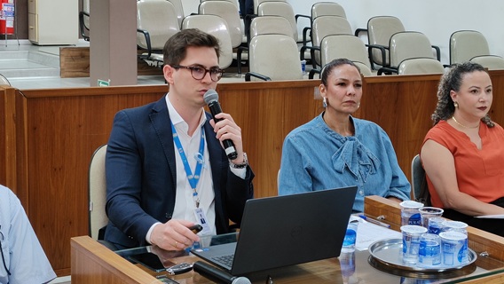 reuniao secretario administracao e vereadores