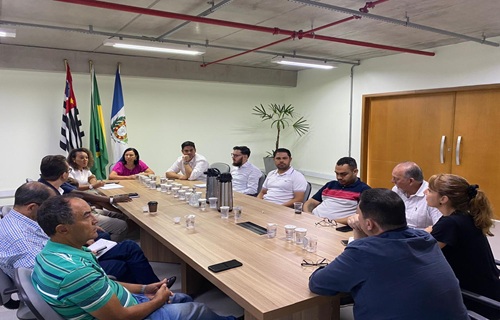 reuniao vereadores prefeitura sobre a dengue