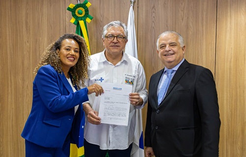 grazi ministro saude
