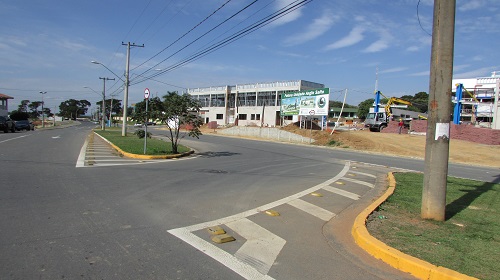 edemilson-solicita-melhorias-na-avenida-brasília